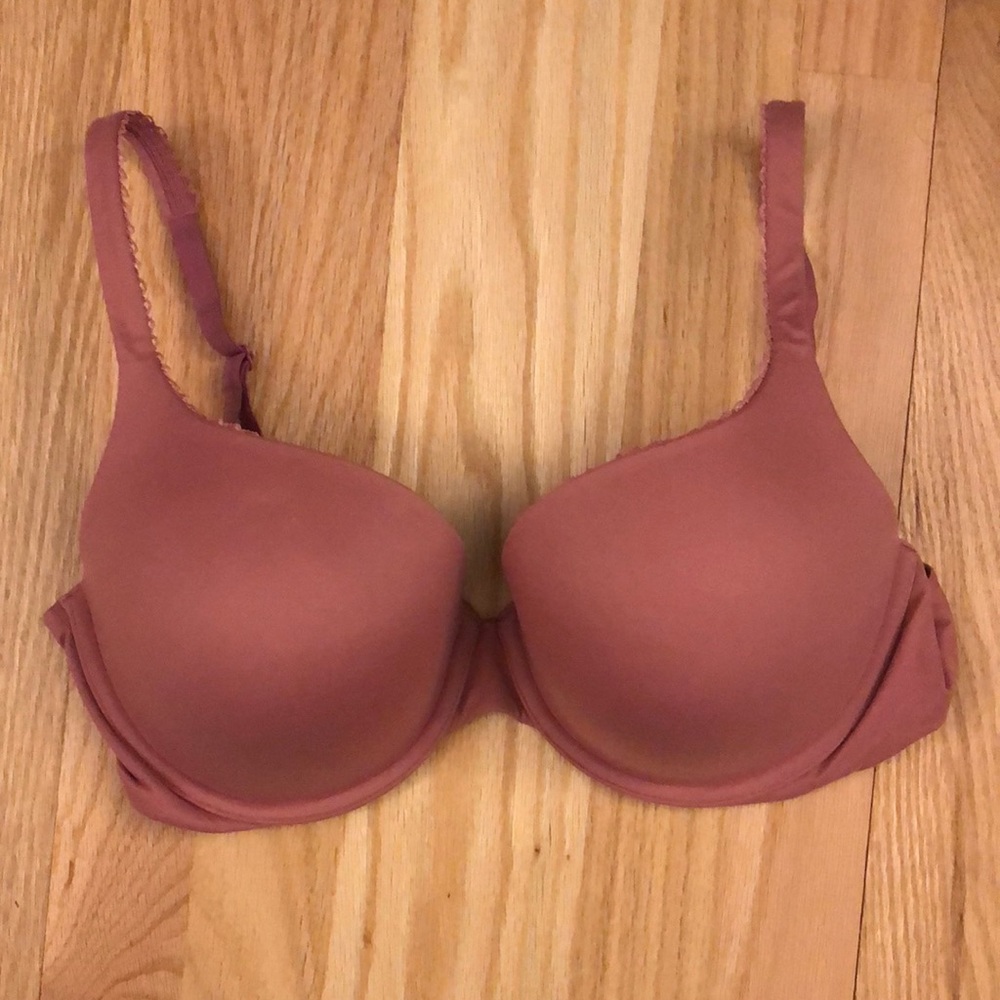 Pink 32DDD Victoria’s Secret bra